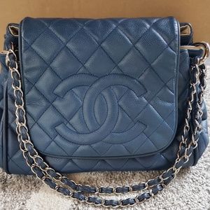 100% authentic Chanel Accordion Flap Bag in Blue